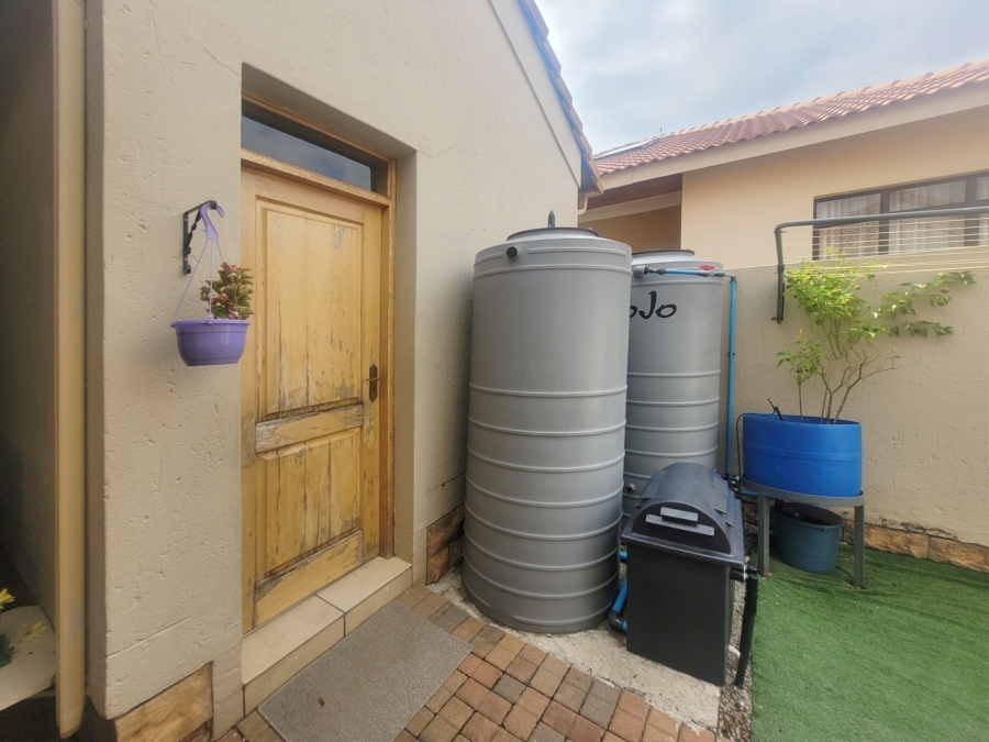 3 Bedroom Property for Sale in Xanadu Nature Estate North West